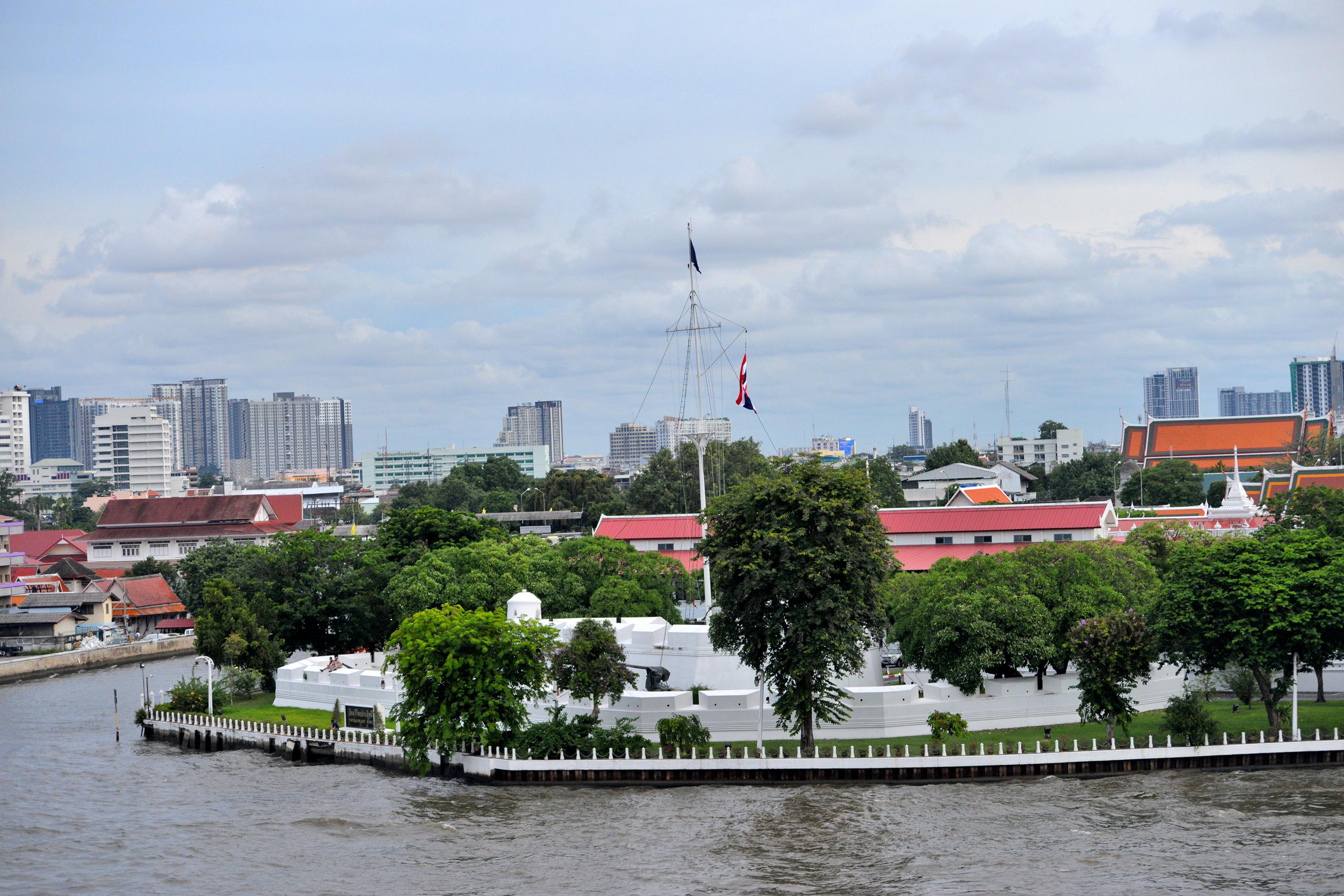 Riva Arun Bangkok - Sha Extra Plus Exterior photo